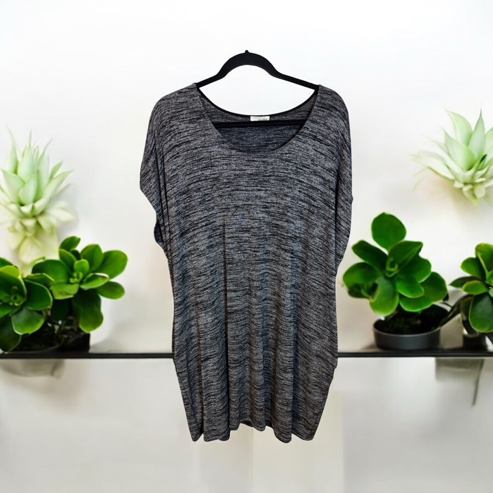 Wilfred Gray and Black Oversized Ribbed Tunic